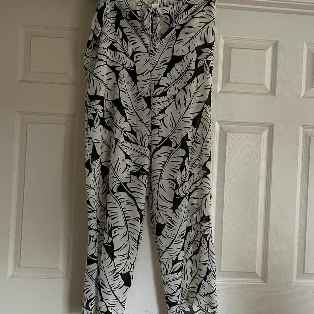 NWOT Swimsuit Cover Pants Large